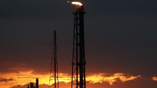 Oil companies suspend work, evacuate workers from Iraqi&nbsp;Kurdistan